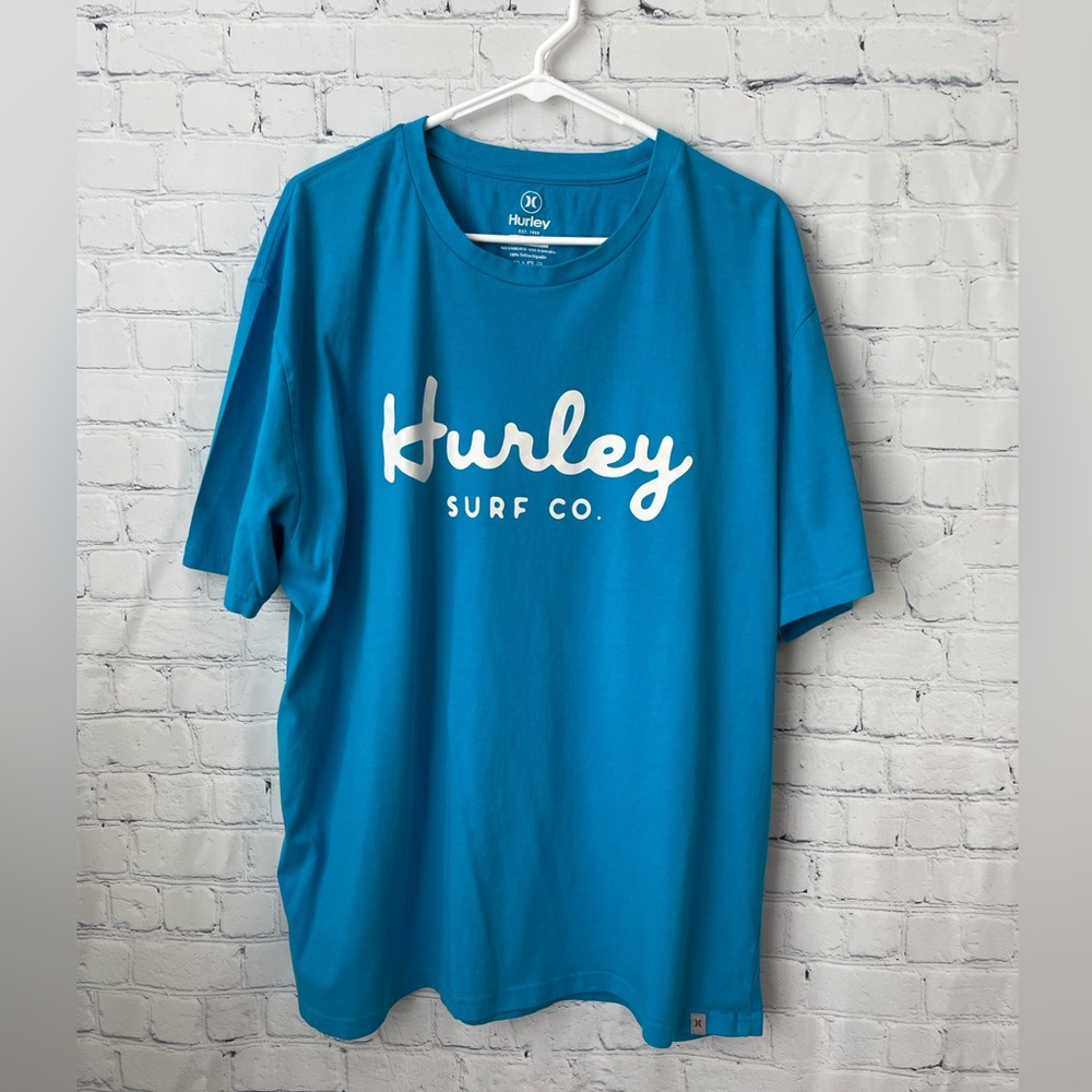 Hurley XL blue with white logo